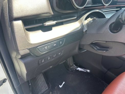 Used 2022 Kia Carnival SX FWD image 10