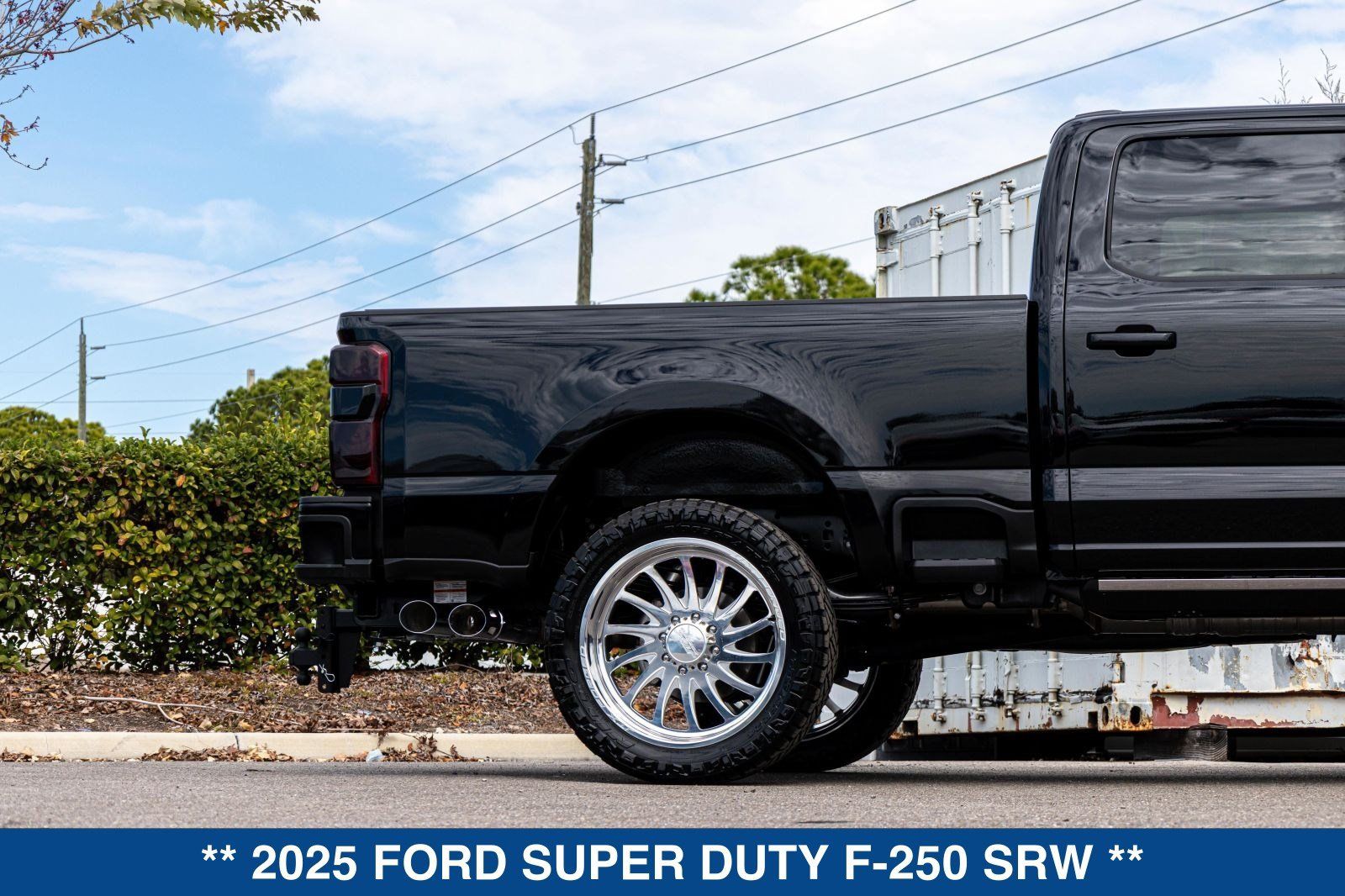New 2025 Ford F250 Lariat w/ Lariat Ultimate Package AWD/4WD image 14