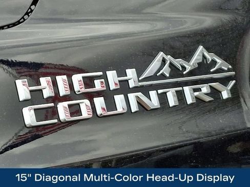 Used 2025 Chevrolet Tahoe High Country AWD/4WD image 41