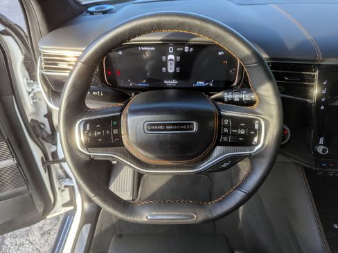 Used 2024 Jeep Grand Wagoneer Series III w/ Rear Seat Video Group 1 image 15