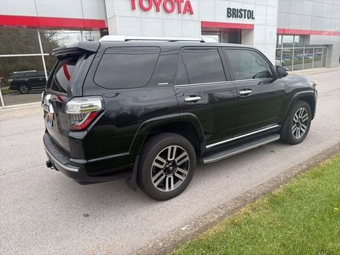 Used 2023 Toyota 4Runner Limited image 11