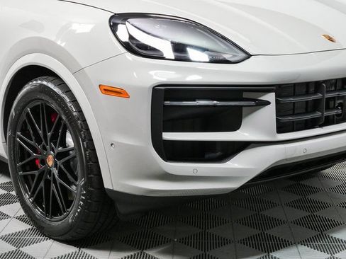 New 2026 Porsche Cayenne S AWD/4WD image 39