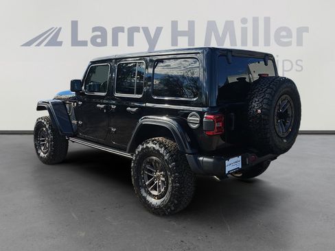New 2025 Jeep Wrangler Unlimited Rubicon 392 image 3