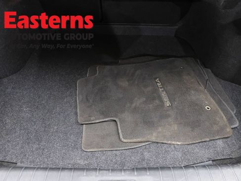 Used 2023 Nissan Sentra SV w/ All-Weather Package FWD image 9