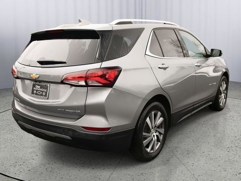 Used 2023 Chevrolet Equinox Premier image 21
