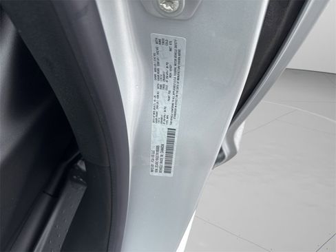 New 2026 Chrysler Pacifica Select image 22