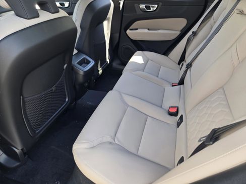 New 2026 Volvo XC60 B5 Core AWD/4WD image 23