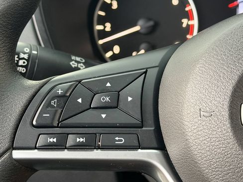 Certified 2022 Nissan Altima 2.5 SV FWD image 26