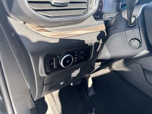 Used 2023 Ford Explorer Limited w/ Limited Technology Package image 29