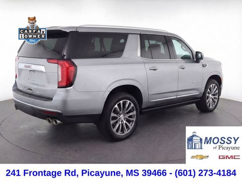 Used 2023 GMC Yukon XL Denali w/ Denali Reserve Package image 6