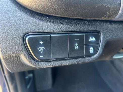 Certified 2023 Kia Seltos S w/ Navigation Package image 51