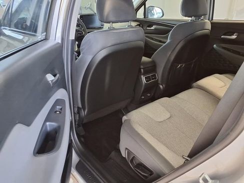 Used 2021 Hyundai Santa Fe SEL FWD image 17