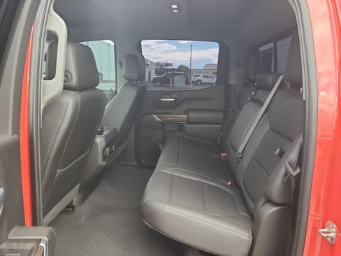 Used 2019 Chevrolet Silverado 1500 LT Trail Boss AWD/4WD image 24