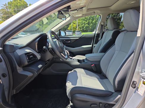 Certified 2024 Subaru Outback Premium AWD/4WD image 10