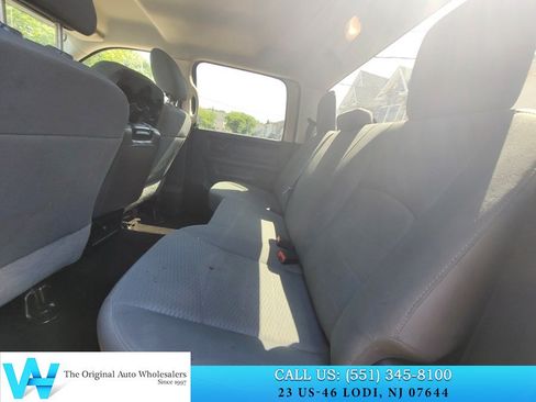 Used 2015 RAM 2500 Tradesman w/ Chrome Appearance Group AWD/4WD image 12