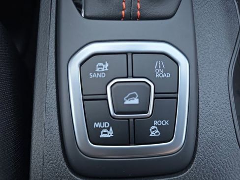 New 2026 Nissan Frontier PRO-4X w/ Pro-4x Convenience Package image 30