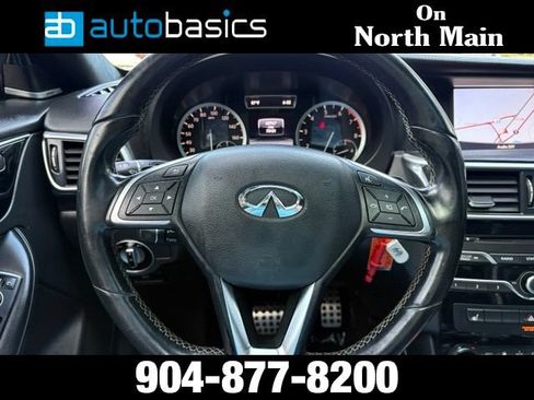 Used 2017 INFINITI QX30 Sport w/ Sport Leather Package FWD image 13