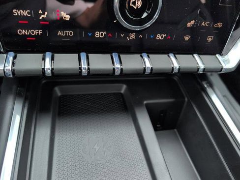 New 2026 GMC Acadia Elevation w/ Black Edition FWD image 32