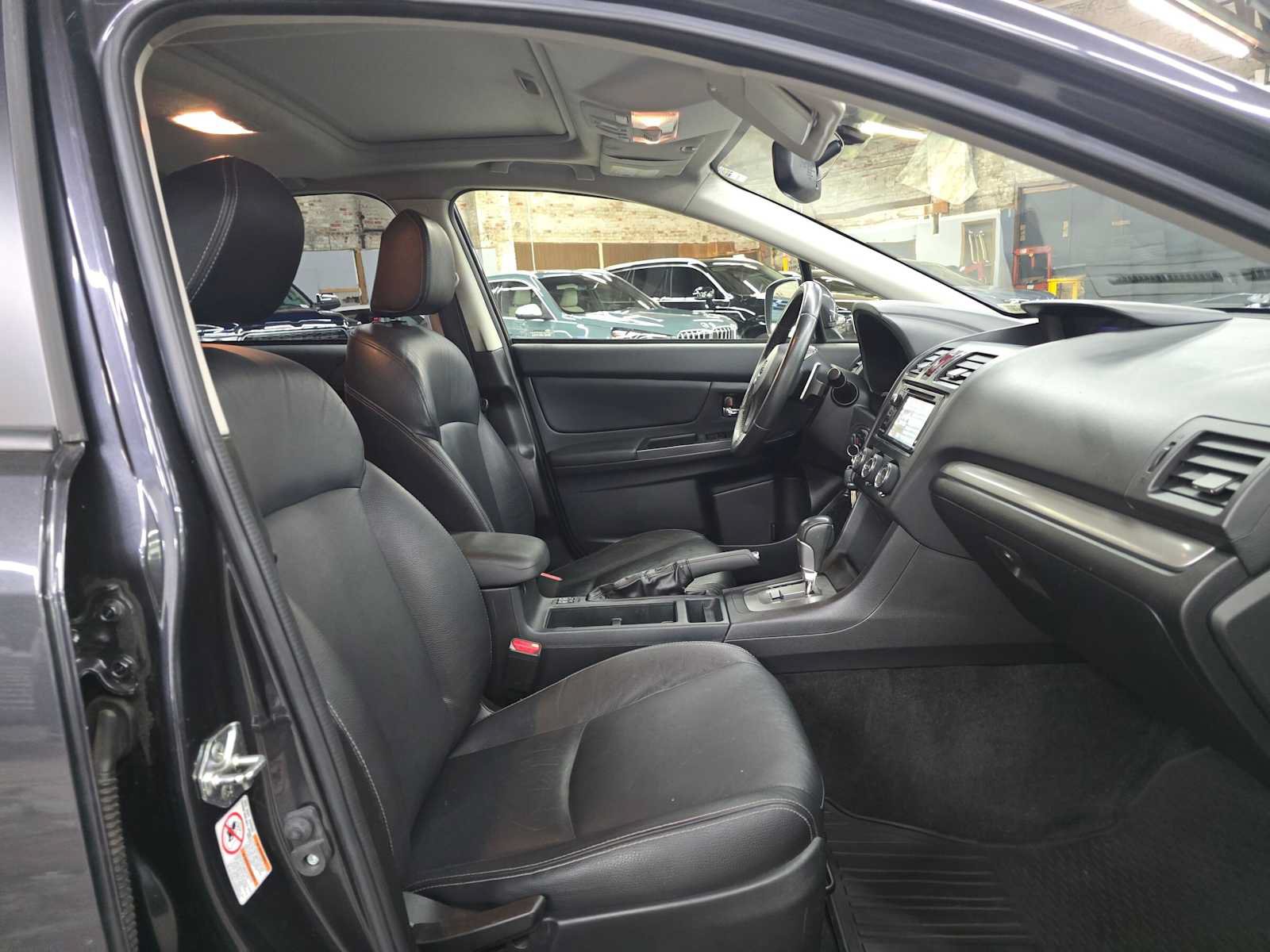 Used 2014 Subaru Crosstrek 2.0i Limited AWD/4WD image 10