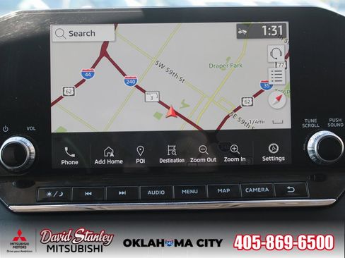 Used 2023 Mitsubishi Outlander SE image 19