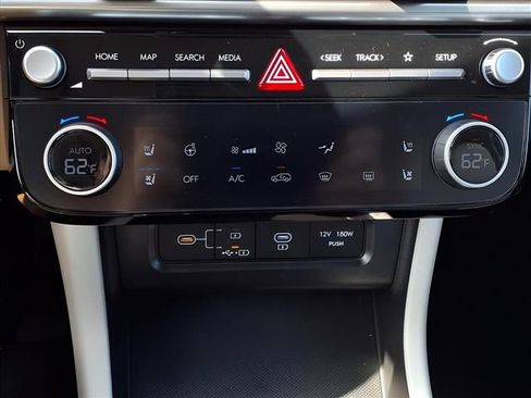 New 2026 Hyundai Tucson Limited image 19