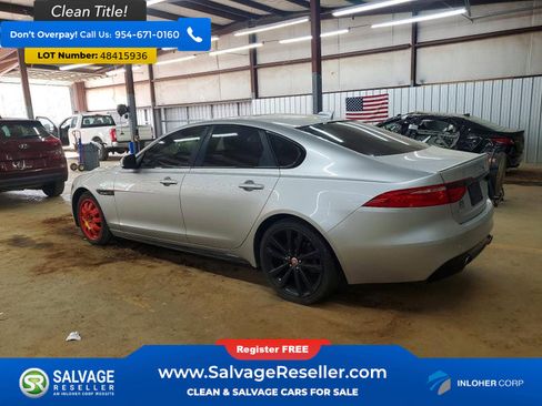 Used 2018 Jaguar XF S image 3