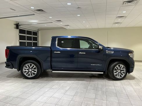 Certified 2023 GMC Sierra 1500 Denali w/ Denali Reserve Package AWD/4WD image 6