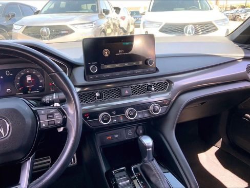 Used 2023 Acura Integra A-Spec image 7