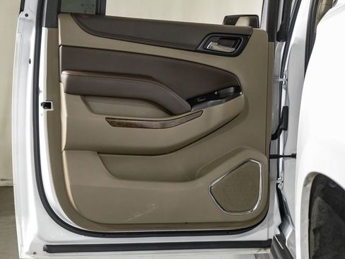 Used 2019 Chevrolet Suburban LT w/ Texas Edition Package image 37