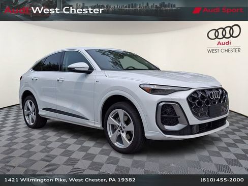 Certified 2025 Audi Q5 Premium Plus AWD/4WD image 1