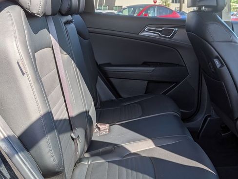 Used 2024 Kia Sportage SX image 21