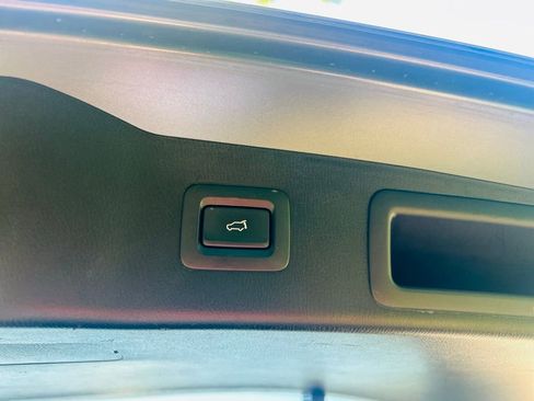 Used 2023 MAZDA CX-5 Carbon Edition image 8