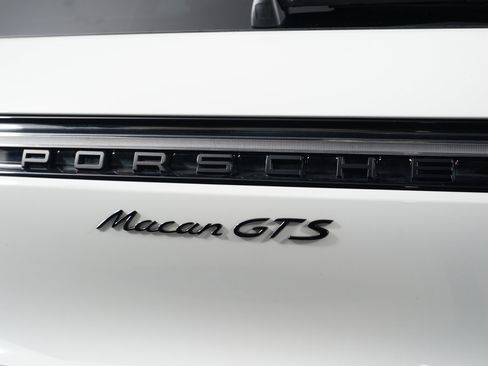 Used 2023 Porsche Macan GTS w/ Premium Package Plus image 14