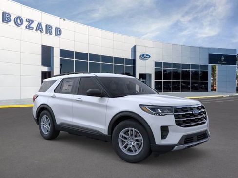 New 2026 Ford Explorer Active image 8