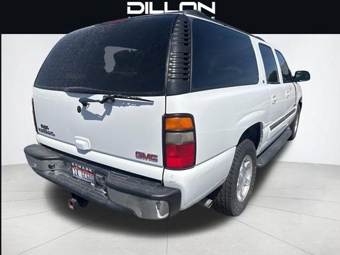Used 2005 GMC Yukon XL SLT w/ SLT Preferred Equipment Group AWD/4WD image 7