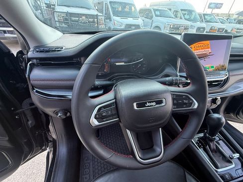 Used 2022 Jeep Compass Trailhawk image 21