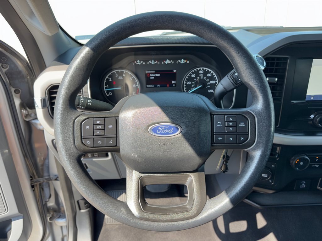 Used 2023 Ford F150 4x4 SuperCrew image 10