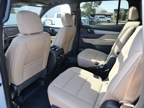 New 2026 Buick Enclave Preferred w/ Power Package image 35