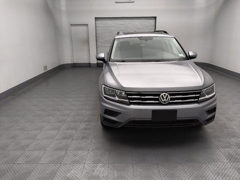 Used 2021 Volkswagen Tiguan SE w/ Panoramic Sunroof Package AWD/4WD image 14
