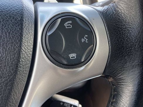 Used 2012 Toyota Camry SE w/ Leather Pkg FWD image 25