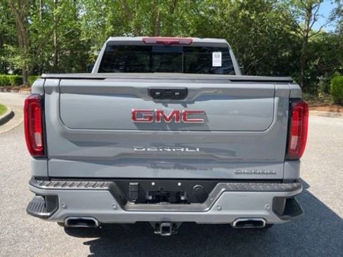 Used 2024 GMC Sierra 1500 Denali w/ Denali Reserve Package image 8