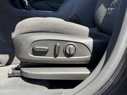 Used 2022 Chevrolet Equinox LT image 26