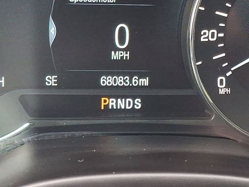 Used 2017 Lincoln MKC Select w/ Select Plus Package AWD/4WD image 20