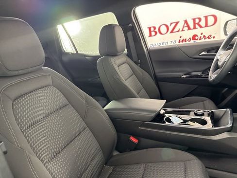 Used 2026 Chevrolet Equinox LT image 16