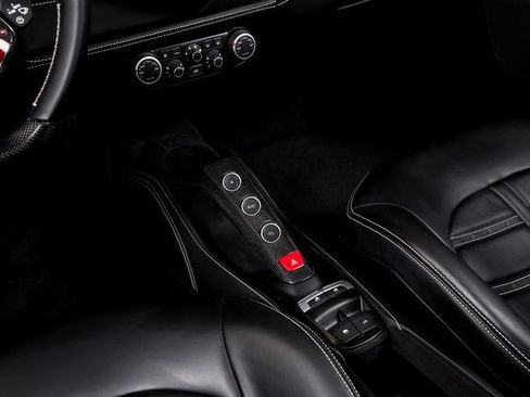 Used 2016 Ferrari 488 Spider RWD image 29