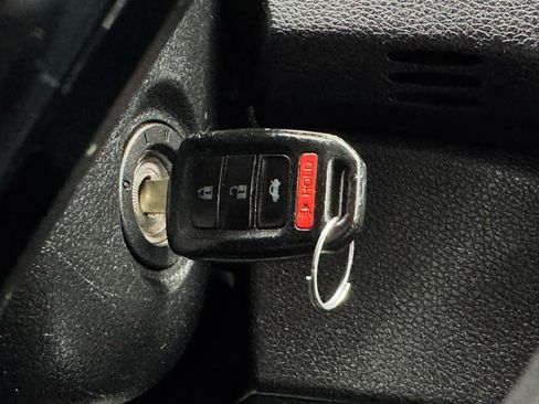 Used 2017 Honda Accord LX image 39