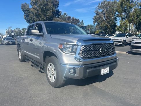 Used 2020 Toyota Tundra SR5 image 2