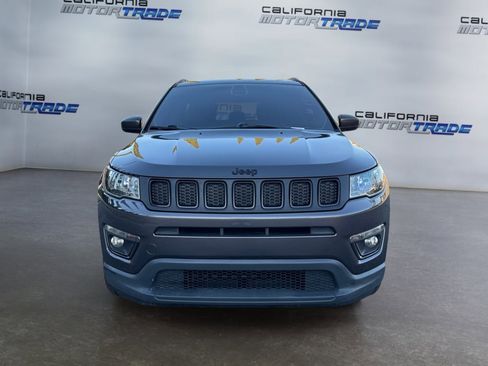 Used 2019 Jeep Compass Altitude image 2