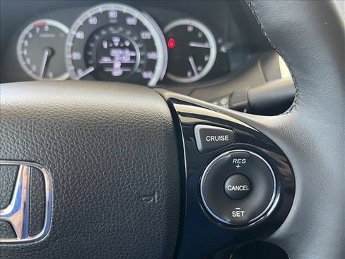 Used 2016 Honda Accord EX-L image 20