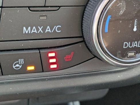 Used 2024 Ford Maverick Lariat image 22